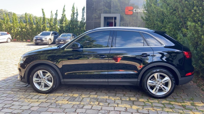 Q3 1.4 TFSI ATTRACTION 16V FLEX 4P S TRONIC