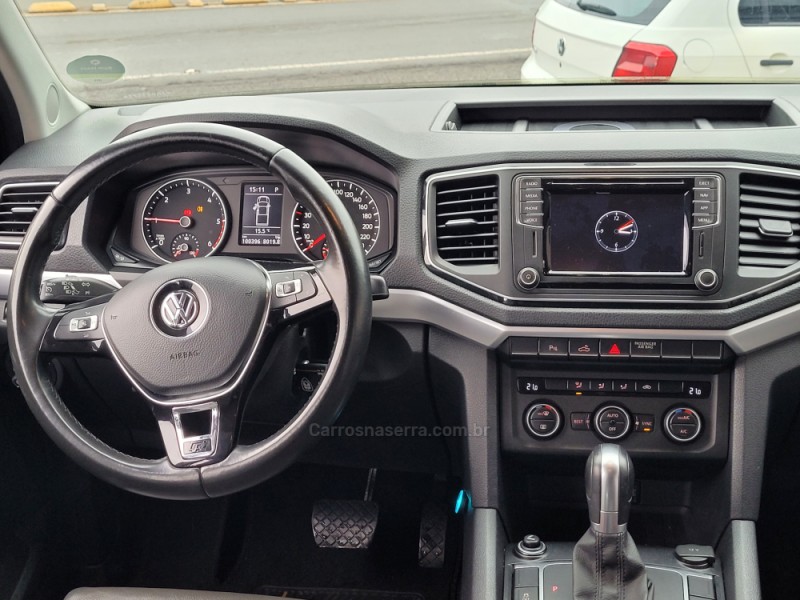 AMAROK 2.0 HIGHLINE 4X4 CD 16V TURBO INTERCOOLER DIESEL 4P AUTOMÁTICO - 2018 - VACARIA