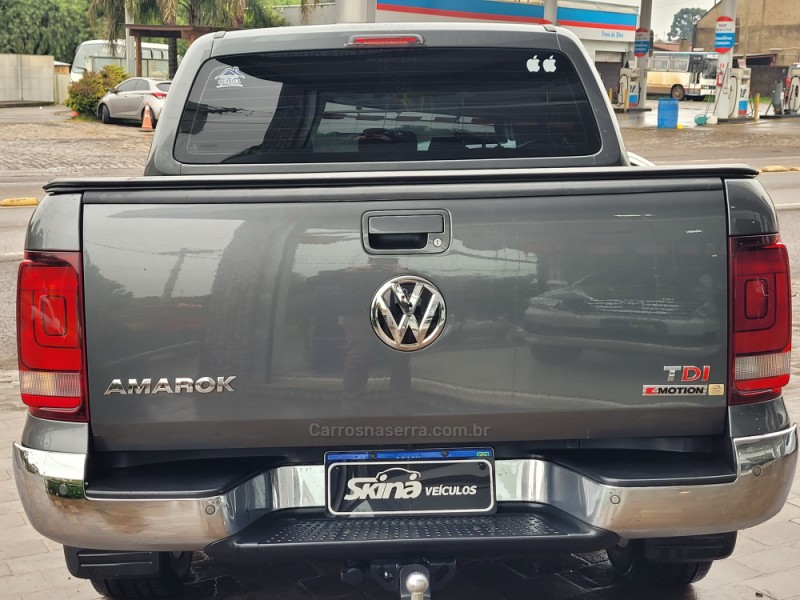 AMAROK 2.0 HIGHLINE 4X4 CD 16V TURBO INTERCOOLER DIESEL 4P AUTOMÁTICO - 2018 - VACARIA
