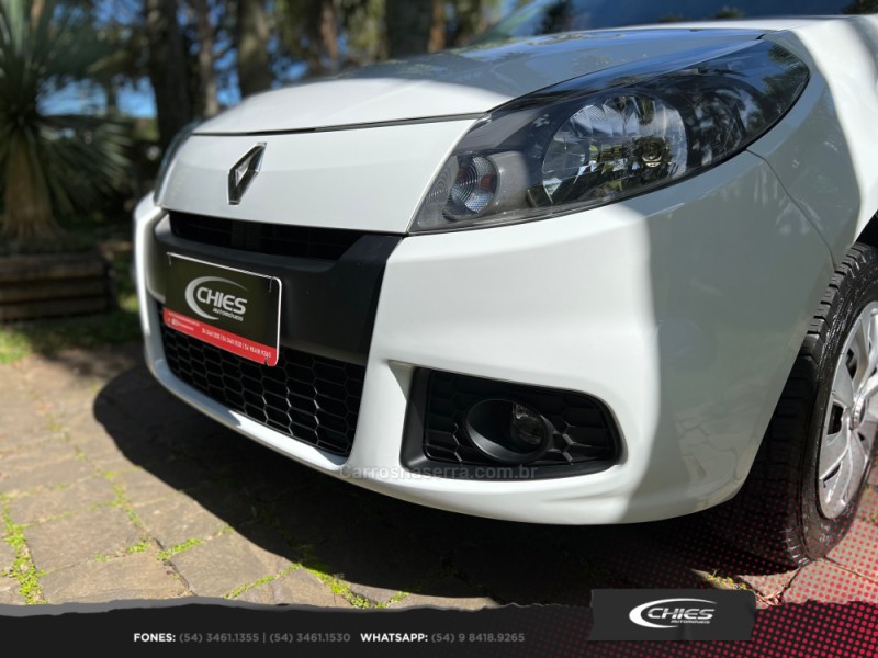 SANDERO 1.6 EXPRESSION 8V FLEX 4P MANUAL - 2014 - CARLOS BARBOSA