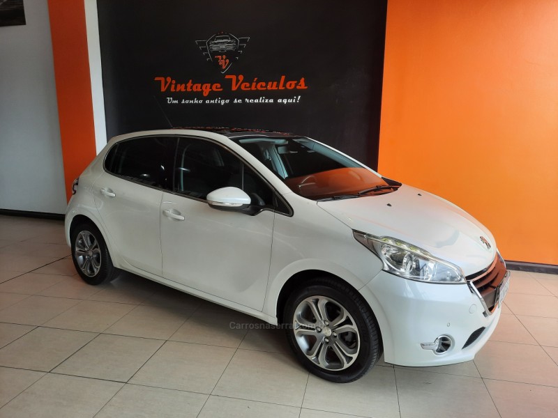 208 1.6 GRIFFE 16V FLEX 4P MANUAL - 2016 - CAXIAS DO SUL