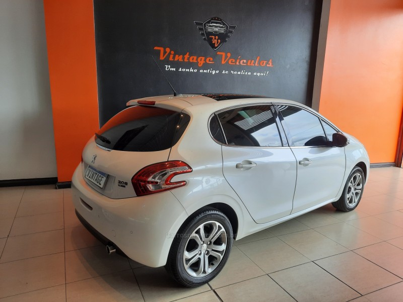 208 1.6 GRIFFE 16V FLEX 4P MANUAL - 2016 - CAXIAS DO SUL