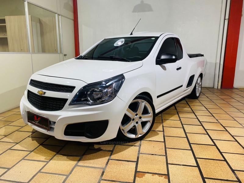 montana 1.4 mpfi ls cs 8v flex 2p manual 2013 caxias do sul