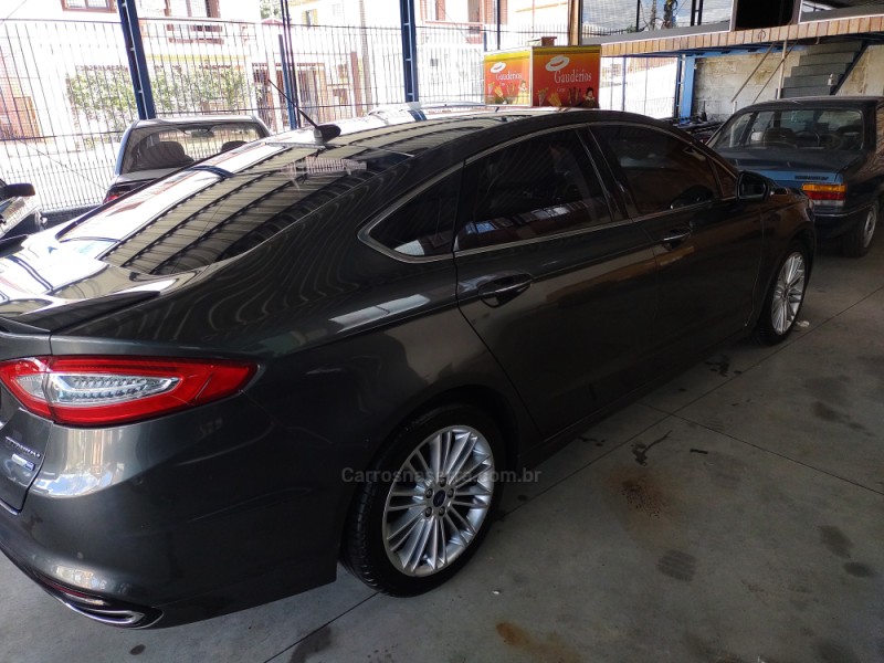FUSION 2.0 TITANIUM AWD 16V GASOLINA 4P AUTOMÁTICO - 2016 - CAXIAS DO SUL
