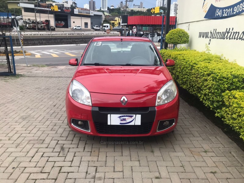 SANDERO 1.6 PRIVILÉGE 16V FLEX 4P MANUAL - 2013 - CAXIAS DO SUL