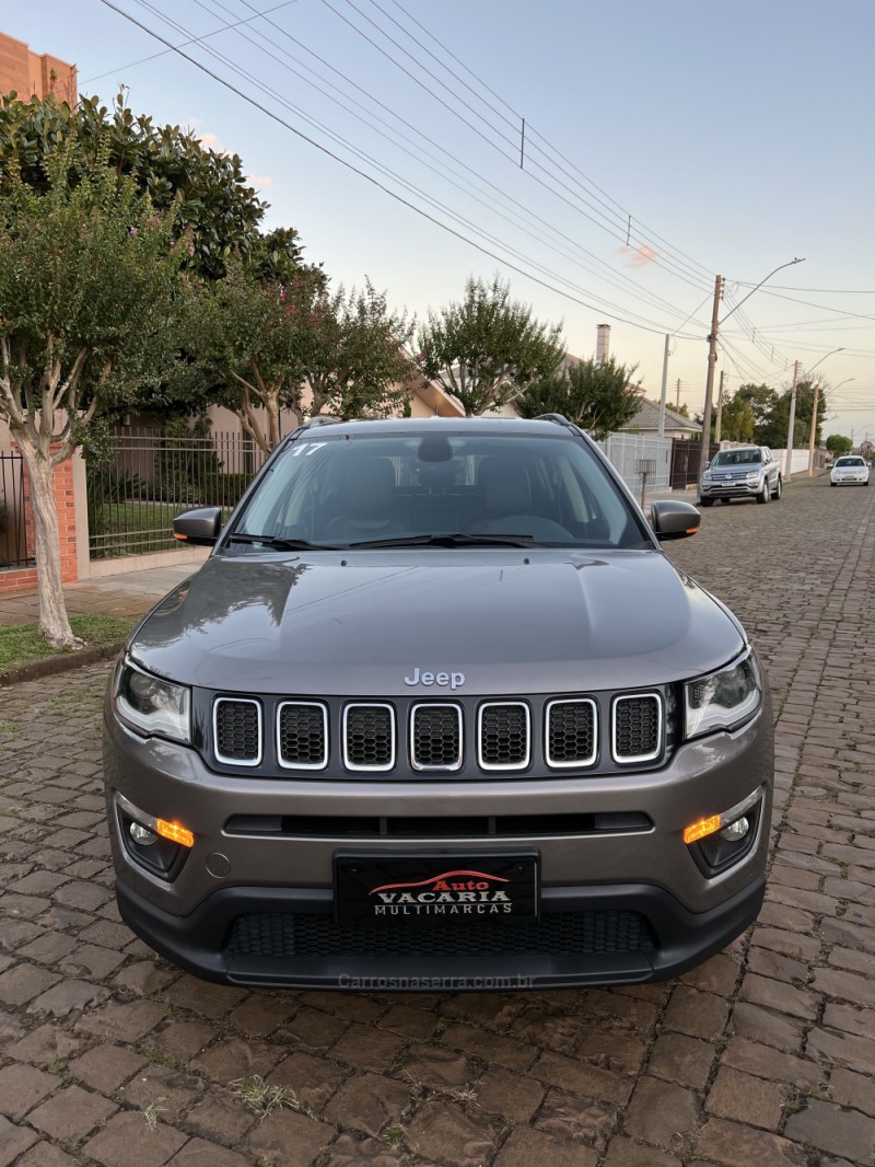 COMPASS 2.0 16V FLEX LONGITUDE AUTOMÁTICO - 2017 - VACARIA