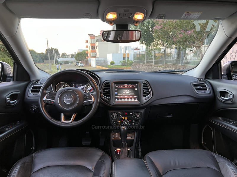 COMPASS 2.0 16V FLEX LONGITUDE AUTOMÁTICO - 2017 - VACARIA