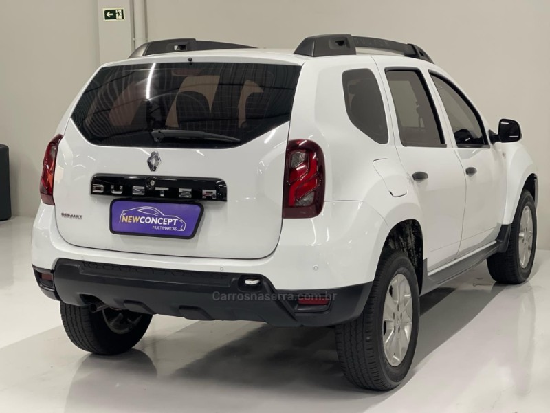 DUSTER 1.6 EXPRESSION 4X2 16V FLEX 4P MANUAL - 2017 - NOVO HAMBURGO