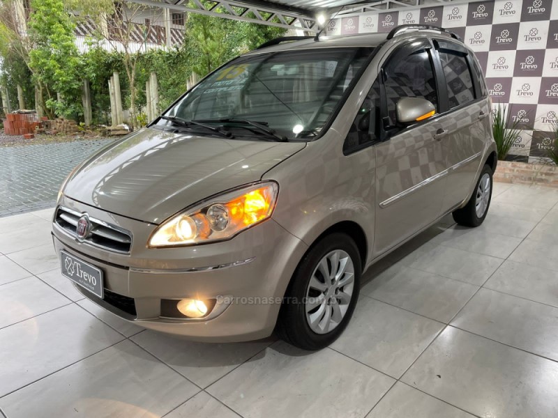 IDEA 1.6 MPI ESSENCE 16V FLEX 4P MANUAL - 2015 - TAQUARA