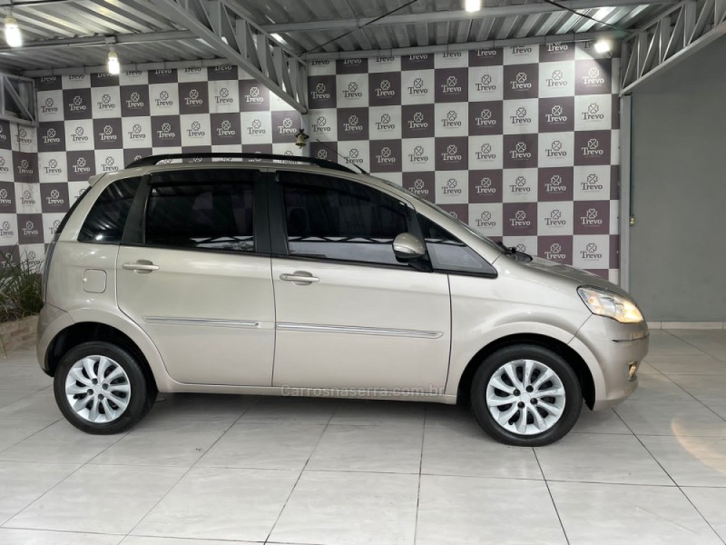 IDEA 1.6 MPI ESSENCE 16V FLEX 4P MANUAL - 2015 - TAQUARA