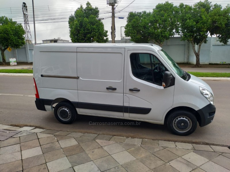 MASTER 2.3 FURGÃO L1H1 16V TURBO INTERCOOLER DIESEL 4P MANUAL - 2020 - GUAPORé