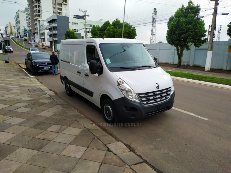 MASTER 2.3 FURGÃO L1H1 16V TURBO INTERCOOLER DIESEL 4P MANUAL - 2020 - GUAPORé