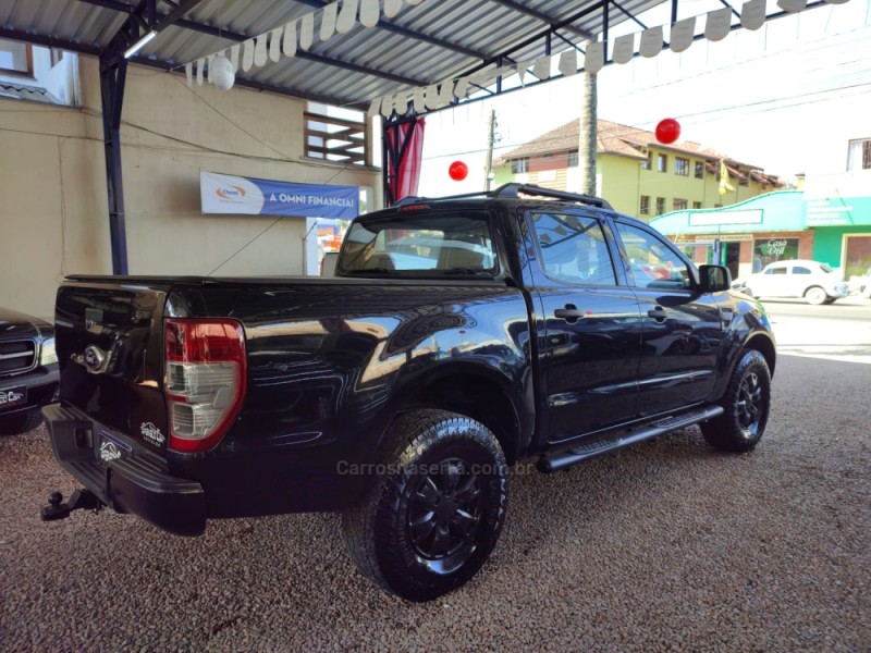 RANGER 2.5 XLS 4X2 CD 16V FLEX 4P MANUAL - 2013 - CANELA