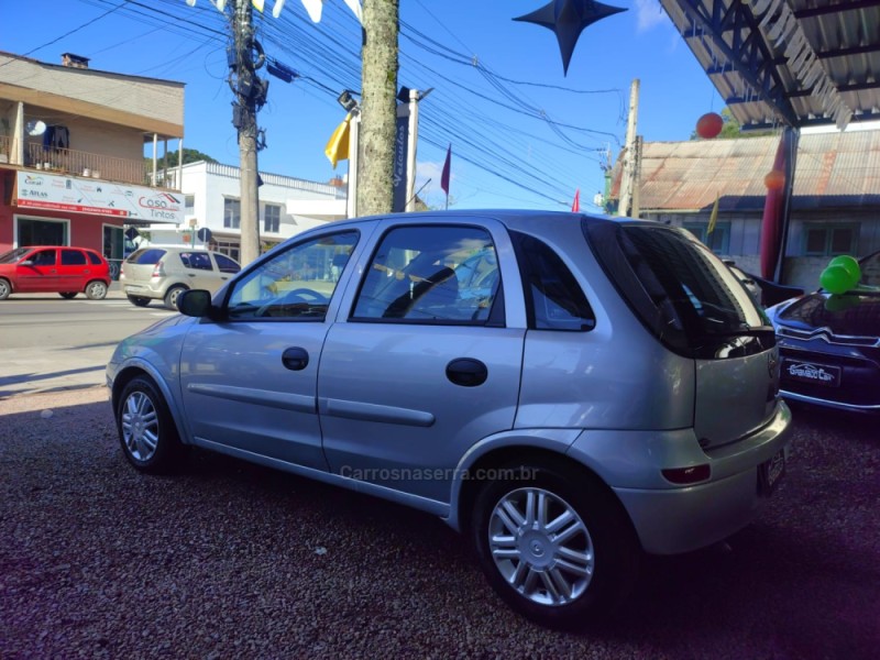 CORSA 1.4 MPFI MAXX 8V FLEX 4P MANUAL - 2011 - CANELA
