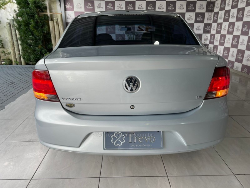 VOYAGE 1.6 MI CITY 8V FLEX 4P MANUAL - 2012 - TAQUARA