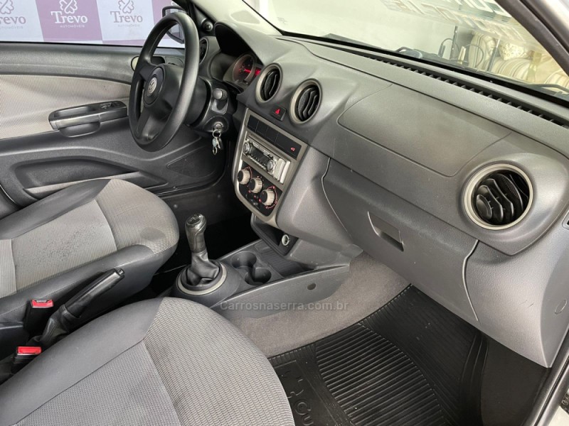 VOYAGE 1.6 MI CITY 8V FLEX 4P MANUAL - 2012 - TAQUARA