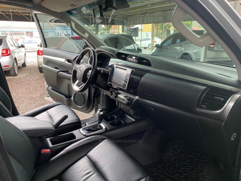 HILUX 2.8 SRX 4X4 CD 16V DIESEL 4P AUTOMÁTICO - 2017 - CAMPO BOM