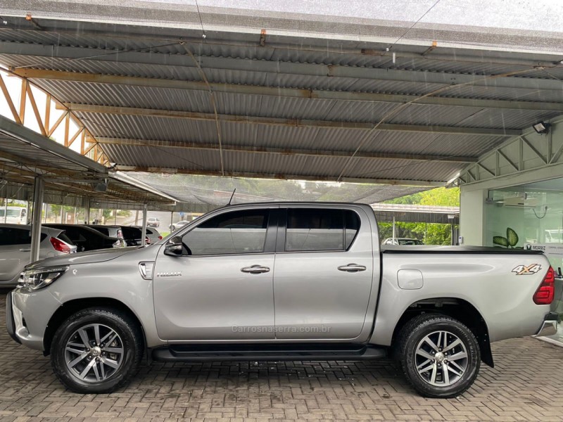 HILUX 2.8 SRX 4X4 CD 16V DIESEL 4P AUTOMÁTICO - 2017 - CAMPO BOM