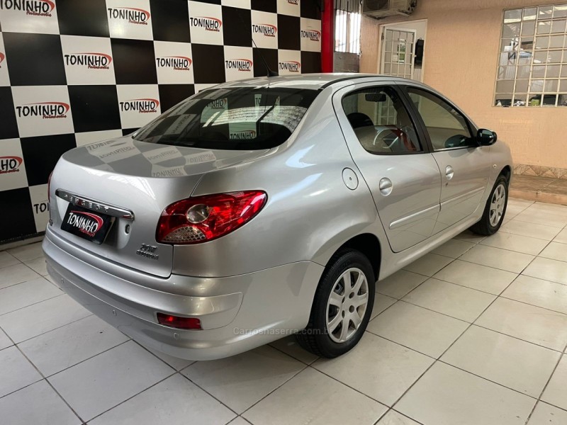 207 1.4 SEDAN XR PASSION 8V FLEX 4P MANUAL - 2012 - NOVO HAMBURGO