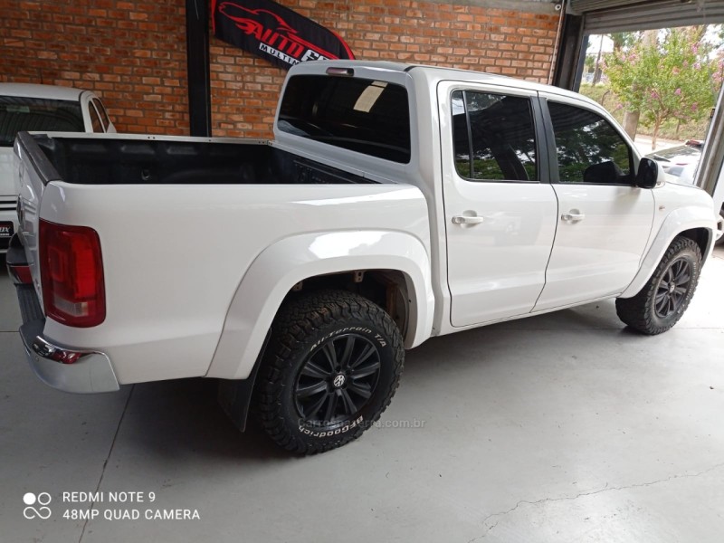 AMAROK 2.0 HIGHLINE 4X4 CD 16V TURBO INTERCOOLER DIESEL 4P AUTOMÁTICO - 2013 - VACARIA