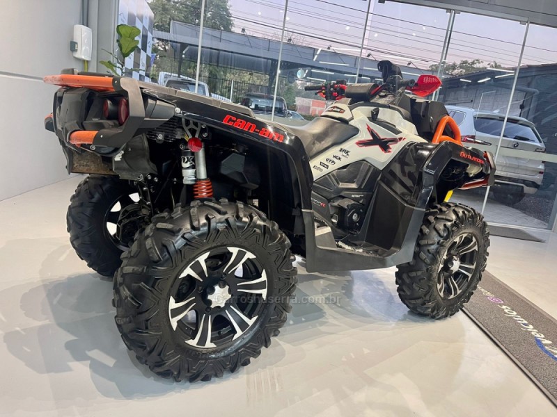 OUTLANDER 1000X MR - 2016 - ESTâNCIA VELHA