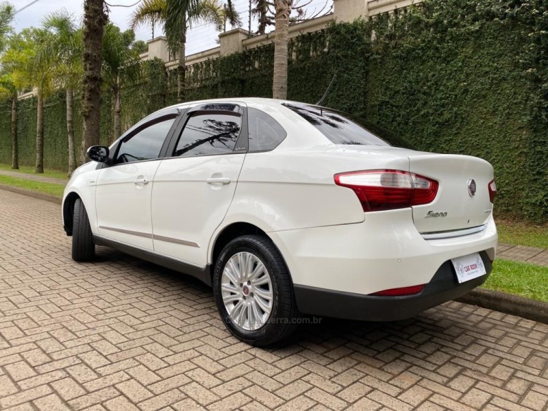 GRAND SIENA 1.6 MPI ESSENCE 16V FLEX 4P AUTOMATIZADO - 2013 - CAXIAS DO SUL