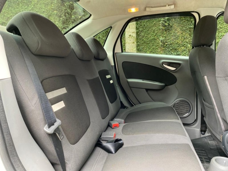GRAND SIENA 1.6 MPI ESSENCE 16V FLEX 4P AUTOMATIZADO - 2013 - CAXIAS DO SUL