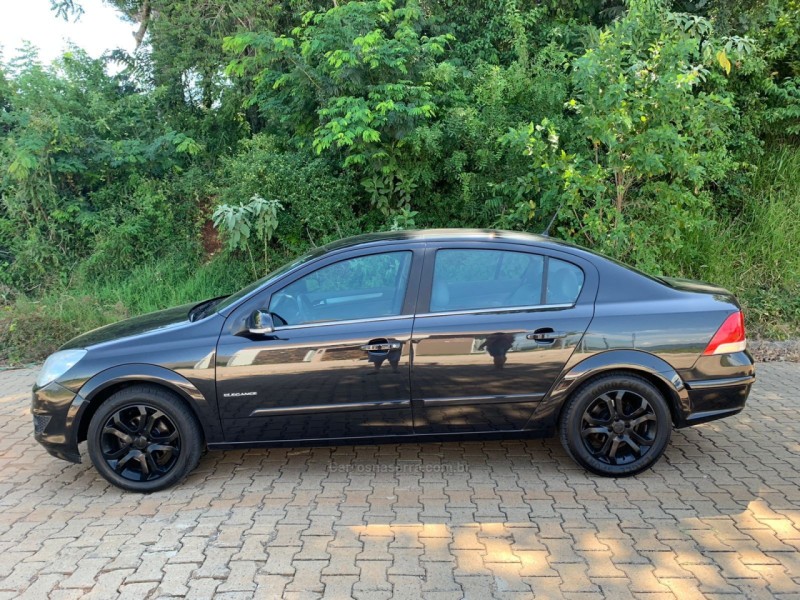 VECTRA 2.0 MPFI ELEGANCE 8V 140CV FLEX 4P MANUAL - 2011 - PAROBé