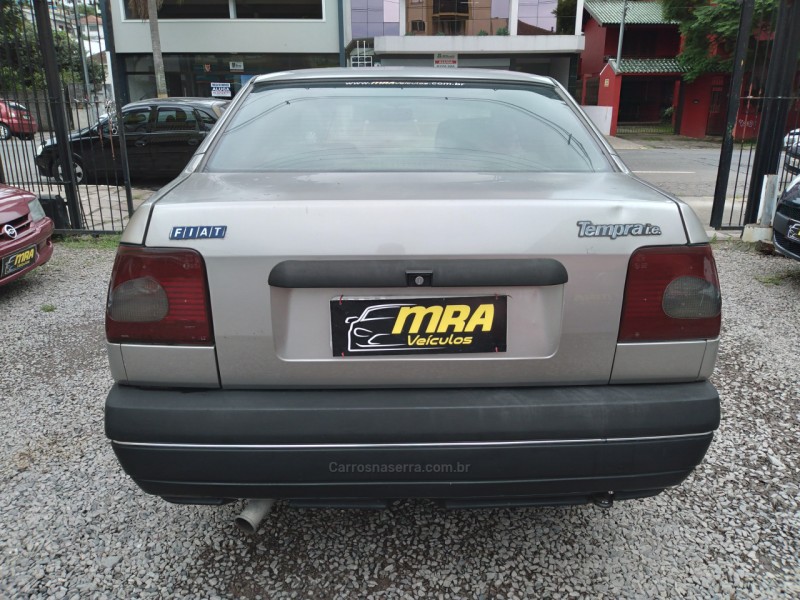 TEMPRA 2.0 IE 8V GASOLINA 4P MANUAL - 1996 - CAXIAS DO SUL