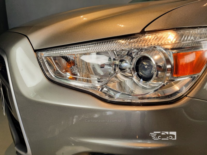 ASX 2.0 4X4 AWD 16V GASOLINA 4P AUTOMÁTICO - 2016 - BENTO GONçALVES