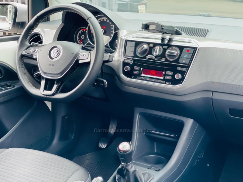 CROSS UP 1.0 TSI 12V FLEX 4P MANUAL - 2018 - ESTâNCIA VELHA