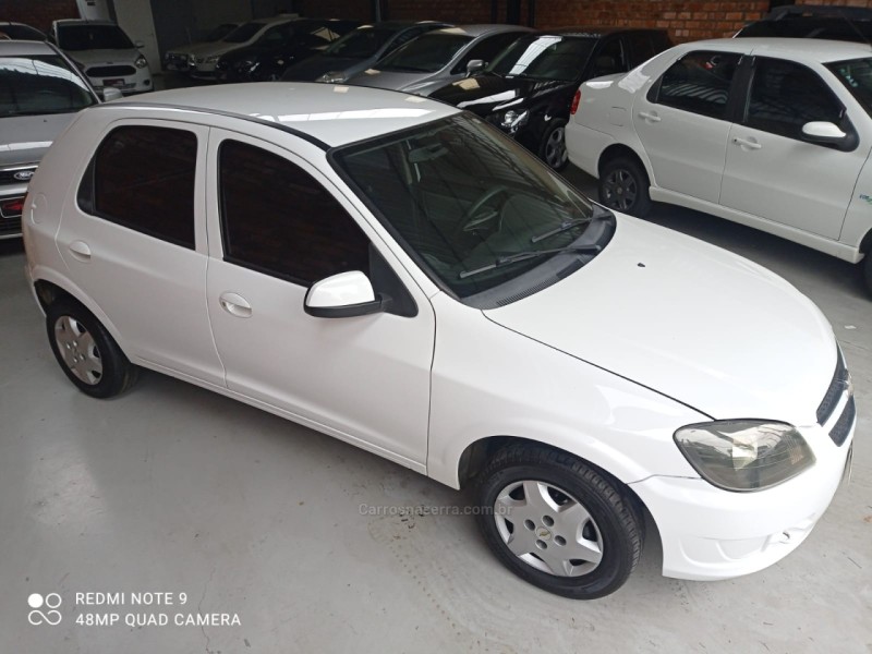 CELTA 1.0 MPFI LT 8V FLEX 4P MANUAL - 2013 - VACARIA