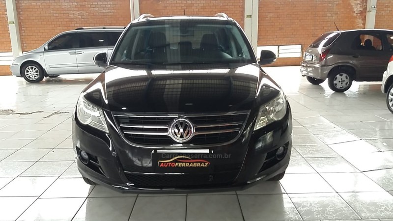 tiguan 2.0 fsi 16v turbo gasolina 4p tiptronic 2011 sapiranga
