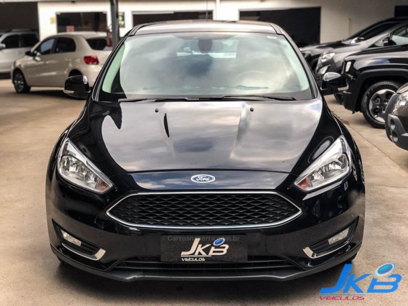 FOCUS 1.6 SE 8V FLEX 4P MANUAL - 2018 - NOVO HAMBURGO