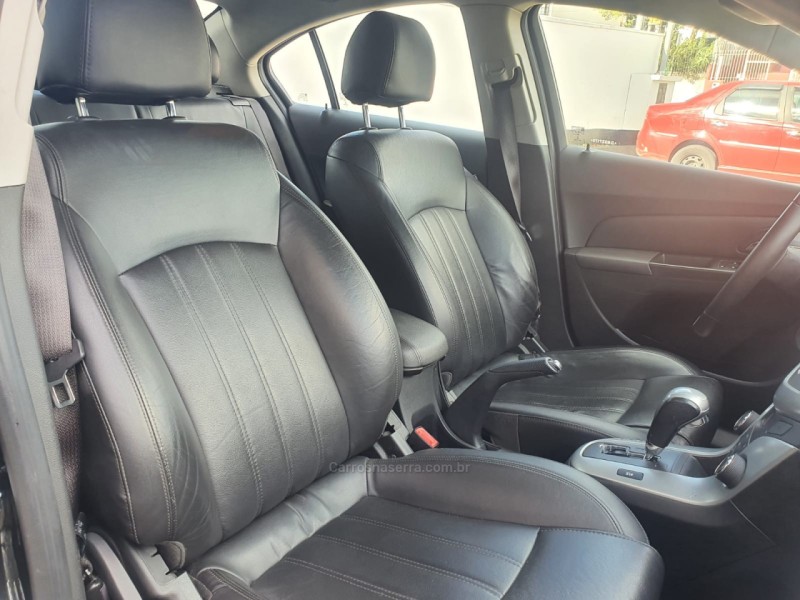 CRUZE 1.8 LT 16V FLEX 4P AUTOMÁTICO - 2013 - CAXIAS DO SUL