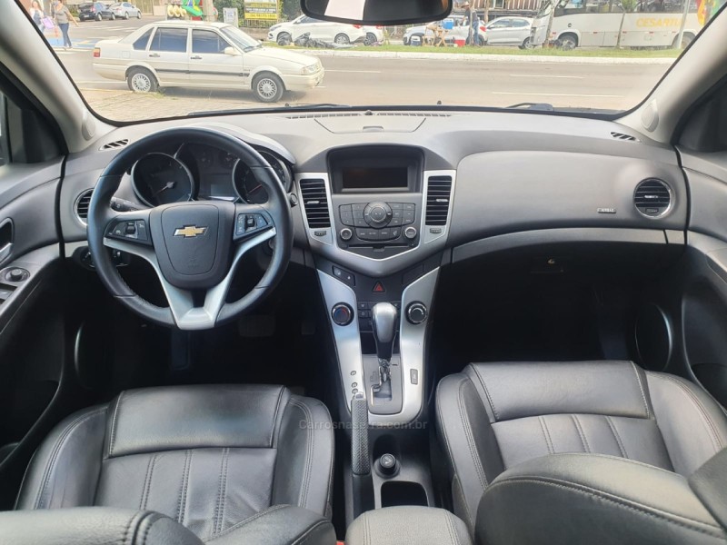 CRUZE 1.8 LT 16V FLEX 4P AUTOMÁTICO - 2013 - CAXIAS DO SUL