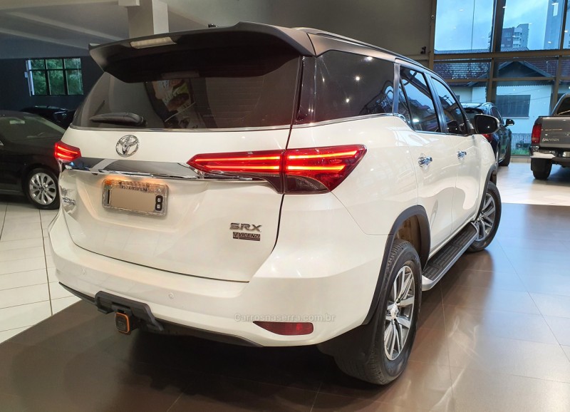 HILUX SW4 2.8 SRX 4X4 16V TURBO INTERCOOLER DIESEL 4P AUTOMÁTICO - 2016 - FARROUPILHA