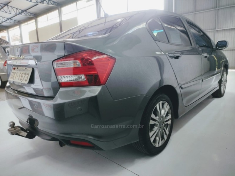CITY 1.5 LX 16V FLEX 4P AUTOMÁTICO - 2014 - SãO SEBASTIãO DO CAí