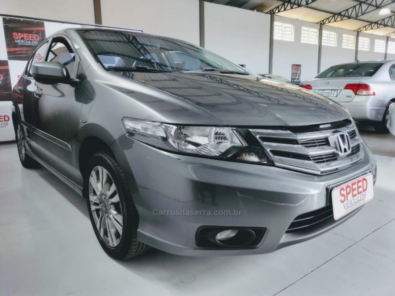 CITY 1.5 LX 16V FLEX 4P AUTOMÁTICO - 2014 - SãO SEBASTIãO DO CAí
