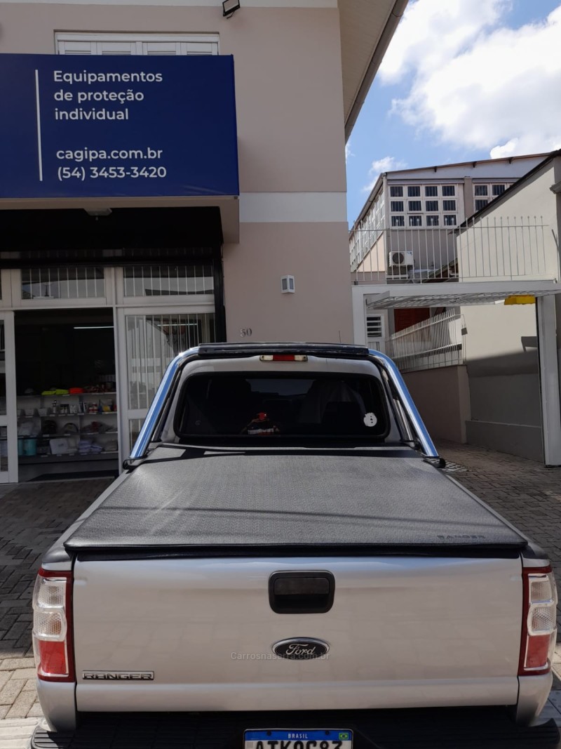 RANGER 3.0 XLT 4X4 CD 16V TURBO ELETRONIC DIESEL 4P MANUAL - 2011 - FARROUPILHA