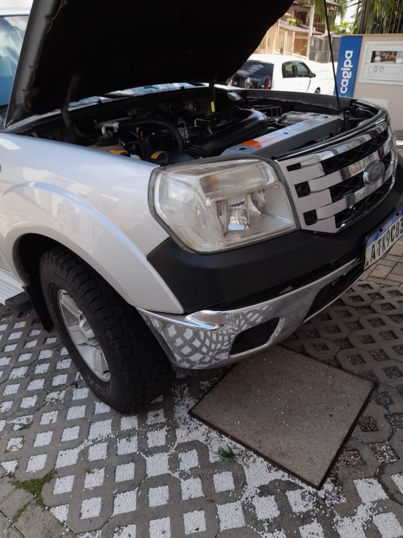 RANGER 3.0 XLT 4X4 CD 16V TURBO ELETRONIC DIESEL 4P MANUAL - 2011 - FARROUPILHA