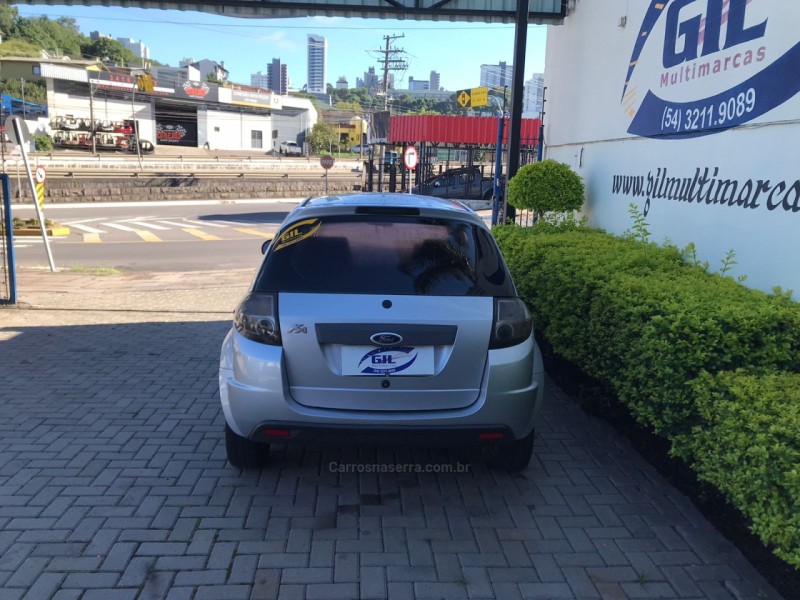 KA 1.0 I 8V GASOLINA 2P MANUAL - 2012 - CAXIAS DO SUL