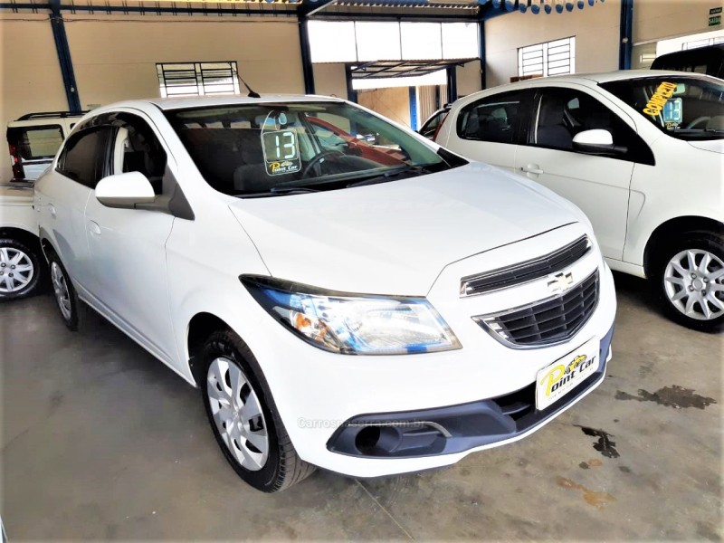 PRISMA 1.4 MPFI LT 8V FLEX 4P MANUAL