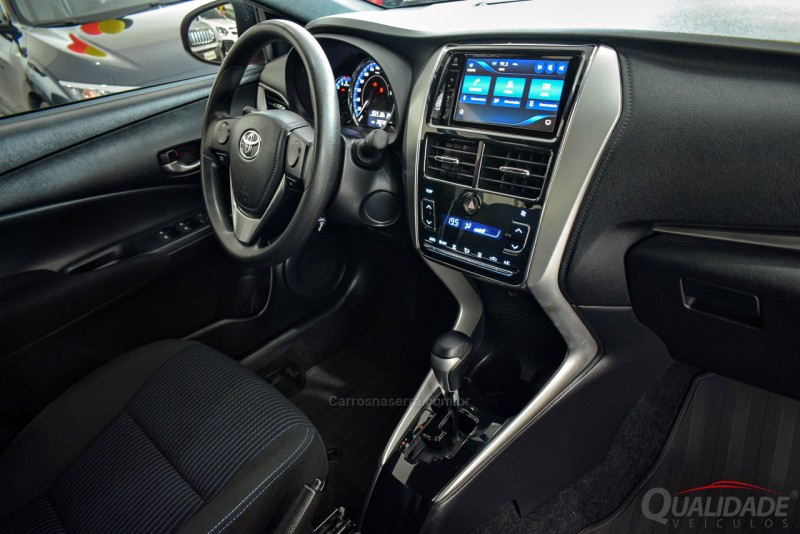 YARIS 1.3 16V FLEX XL PLUS TECH MULTIDRIVE17 - 2019 - SANTA CRUZ DO SUL