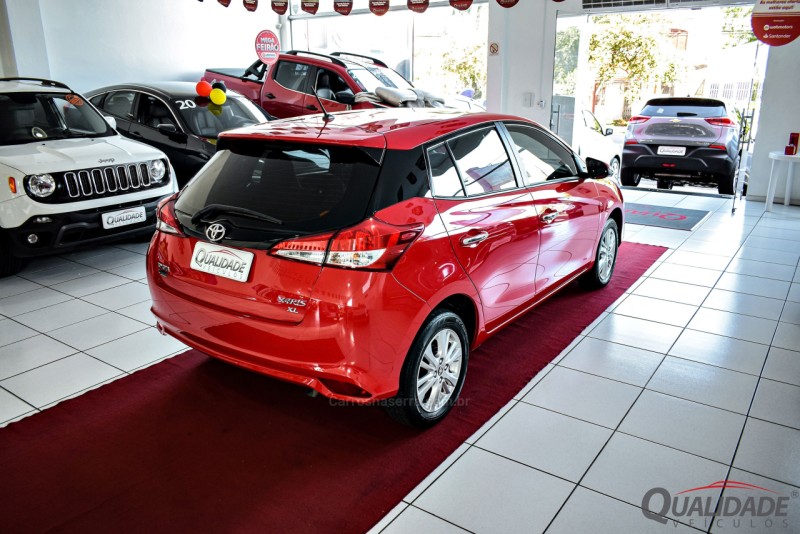 YARIS 1.3 16V FLEX XL PLUS TECH MULTIDRIVE17 - 2019 - SANTA CRUZ DO SUL