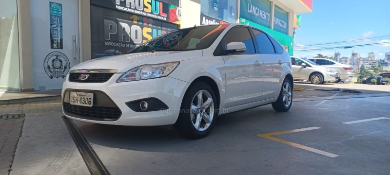 FOCUS 1.6 GLX 16V FLEX 4P MANUAL