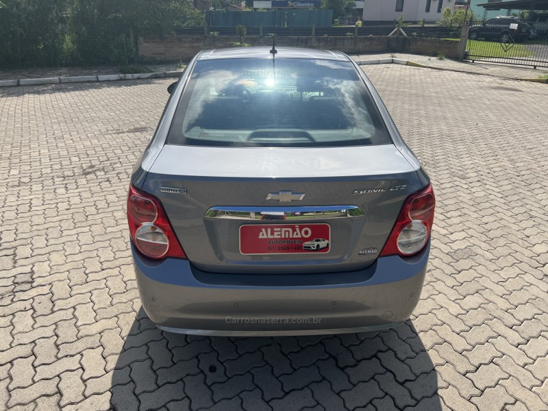 SONIC 1.6 LTZ SEDAN 16V FLEX 4P MANUAL - 2012 - NOVA HARTZ