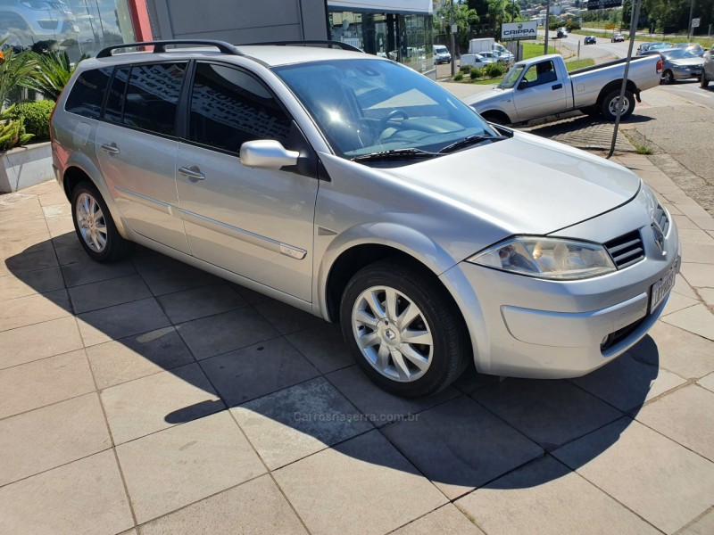 megane 1.6 dynamique grand tour 16v flex 4p manual 2011 farroupilha