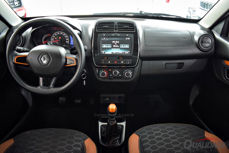 KWID 1.0 12V OUTSIDER FLEX 4P MANUAL - 2020 - SANTA CRUZ DO SUL