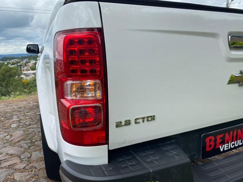 S10 2.8 4X2 CD 12V TURBO INTERCOOLER DIESEL 4P MANUAL - 2013 - CAMPO BOM